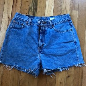 Vintage Levi’s shorts